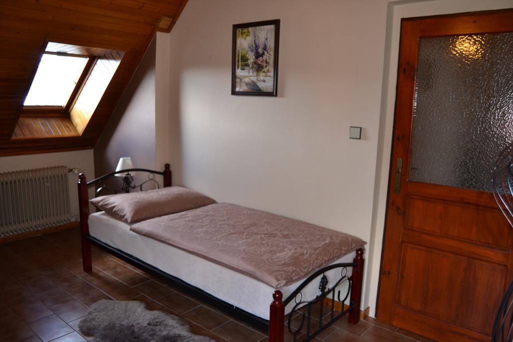 Pension Betty Табор Екстер'єр фото