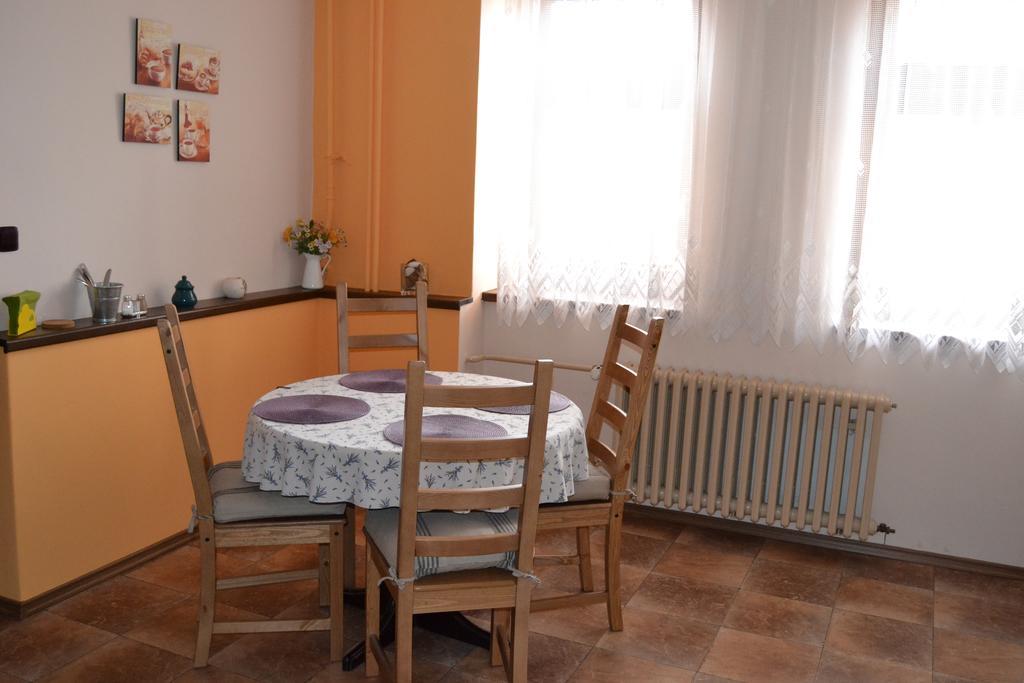 Pension Betty Табор Екстер'єр фото